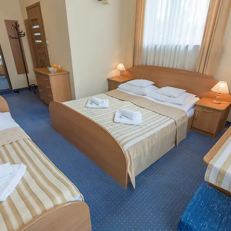 Fian Hotel