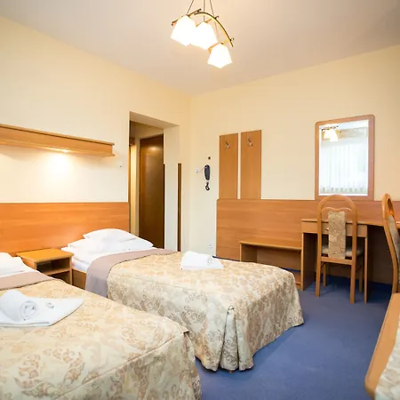 Fian Hotel