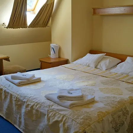 Fian Hotel